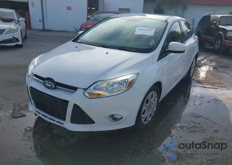 2012 Ford Focus Se z USA, uszkodzony, nr VIN 1FAHP3K21CL262228